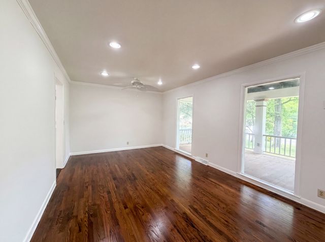 519 Brentview Hills Dr, Nashville, TN 37220