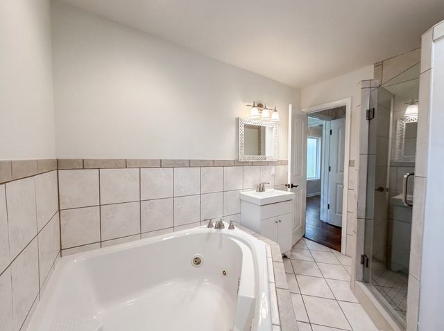 519 Brentview Hills Dr, Nashville, TN 37220