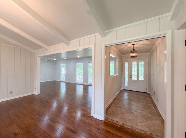 519 Brentview Hills Dr, Nashville, TN 37220