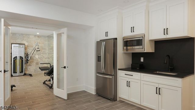 15 School Ave, Chatham Twp., NJ 07928