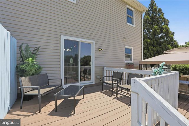 89 RED STONE CIR, Reinholds, PA 17569