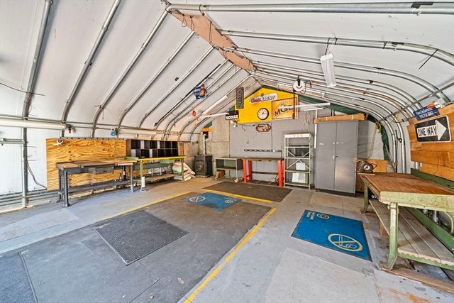 158 King St, Groveland, MA 01834