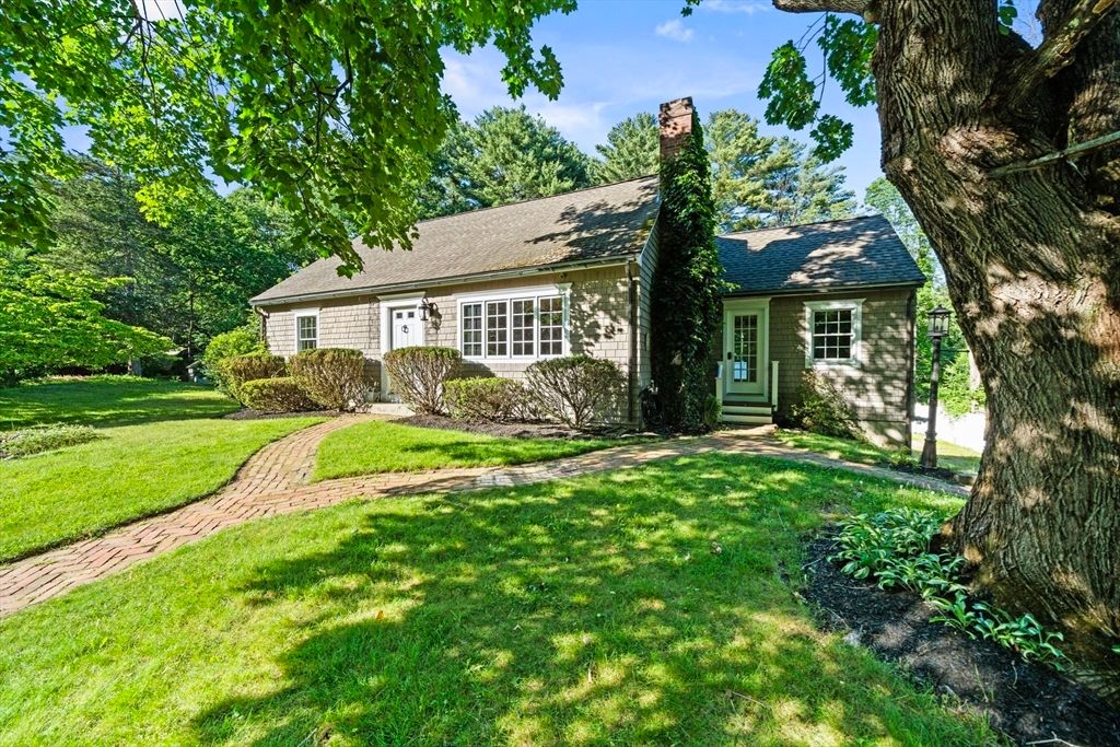 158 King St, Groveland, MA 01834