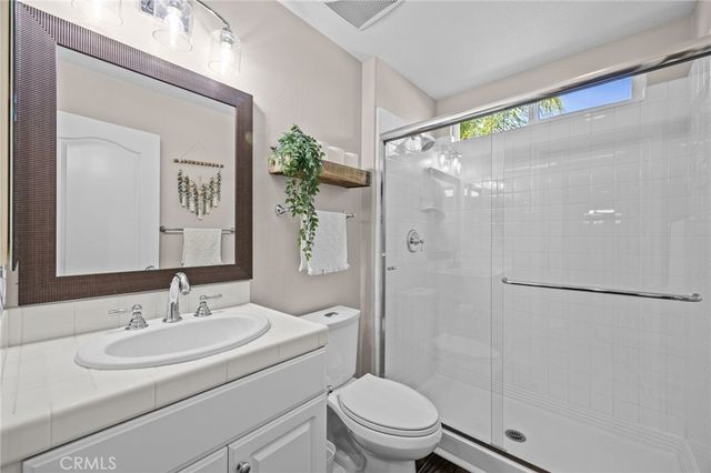 3274 Stoneberry Lane, Corona, CA 92882