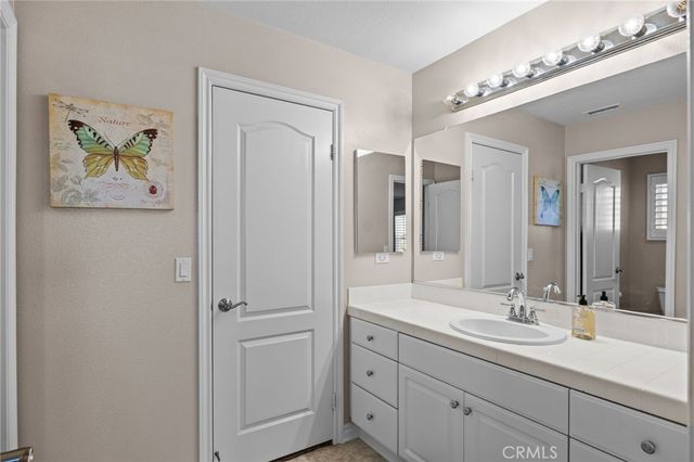 3274 Stoneberry Lane, Corona, CA 92882