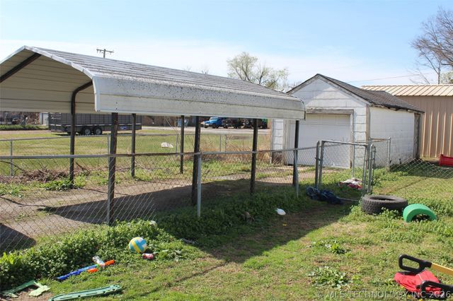 110 S Broadway Avenue, Inola, OK 74036