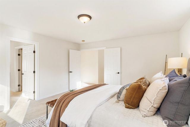 24419 214th Avenue SE, Maple Valley, WA 98038