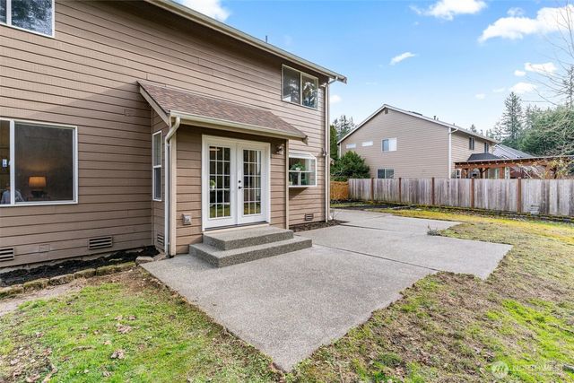 24419 214th Avenue SE, Maple Valley, WA 98038