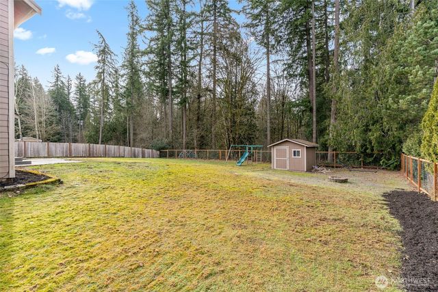24419 214th Avenue SE, Maple Valley, WA 98038