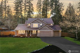 24419 214th Avenue SE, Maple Valley, WA 98038