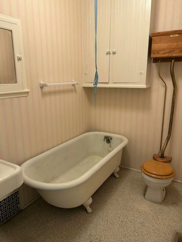 234 S D Street, Tulare, CA 93274