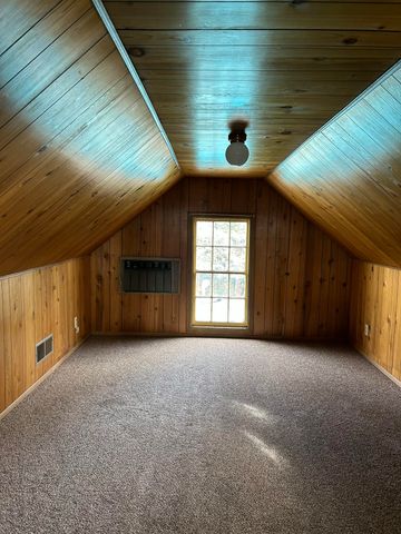 234 S D Street, Tulare, CA 93274