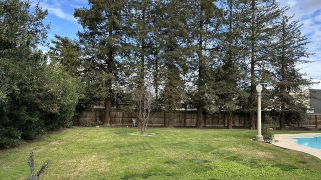 234 S D Street, Tulare, CA 93274