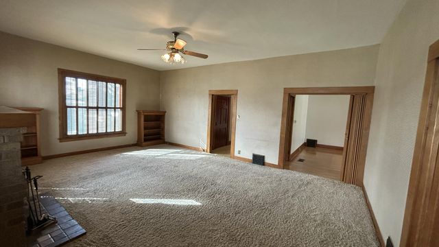 234 S D Street, Tulare, CA 93274