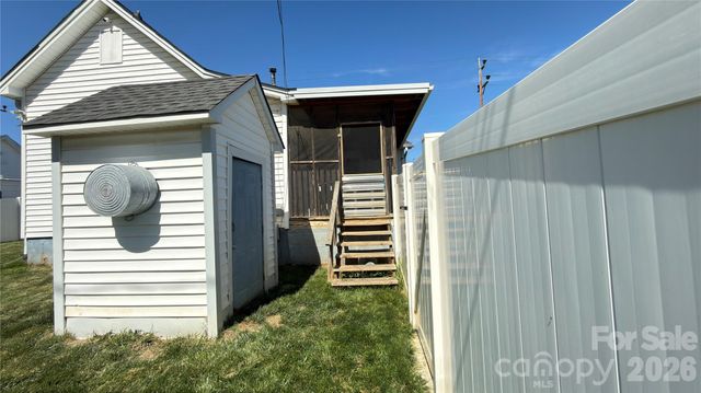 714 Brook Street, Belmont, NC 28012