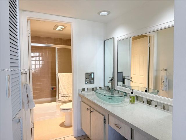 1925 Brickell Ave 1403, Miami, FL 33129