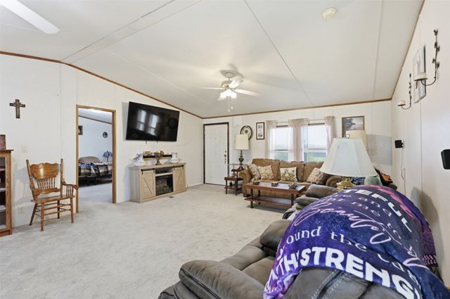 1650 Stony Valley Drive, Ponder, TX 76259