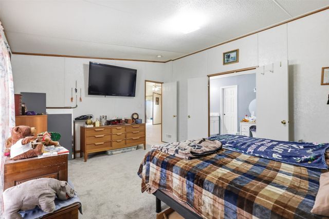 1650 Stony Valley Drive, Ponder, TX 76259