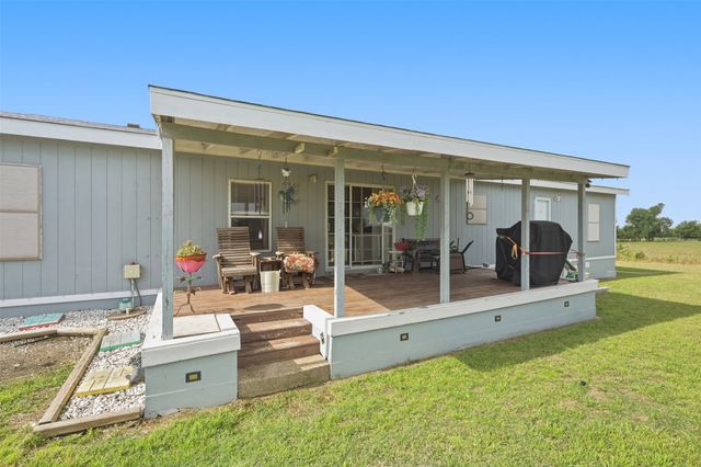 1650 Stony Valley Drive, Ponder, TX 76259