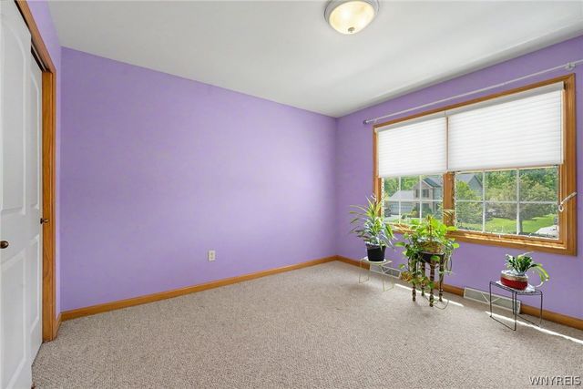 2322 Hobblebush Lane, Hamburg, NY 14085