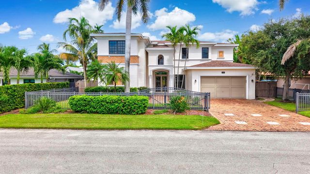 260 NE WAVECREST Court, Boca Raton, FL 33432