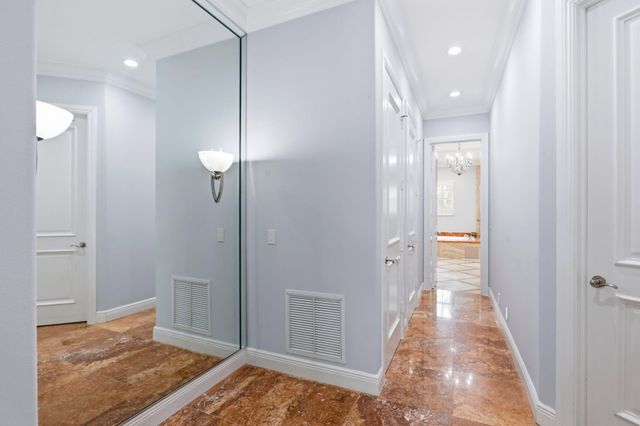260 NE WAVECREST Court, Boca Raton, FL 33432