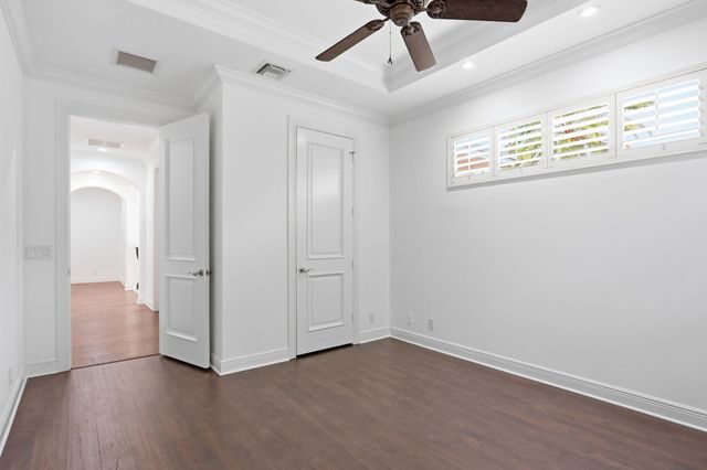 260 NE WAVECREST Court, Boca Raton, FL 33432