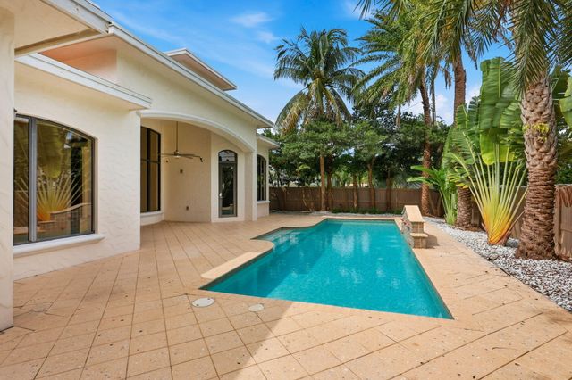 260 NE WAVECREST Court, Boca Raton, FL 33432