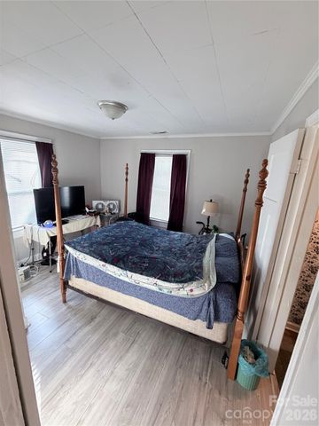 1009 Spann Street, Shelby, NC 28150