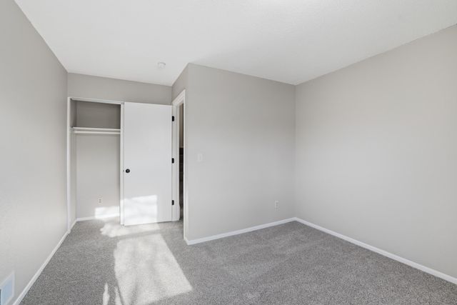 5908 83rd Parkway N, Brooklyn Park, MN 55443