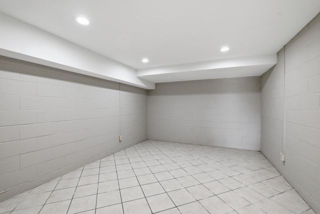 5908 83rd Parkway N, Brooklyn Park, MN 55443