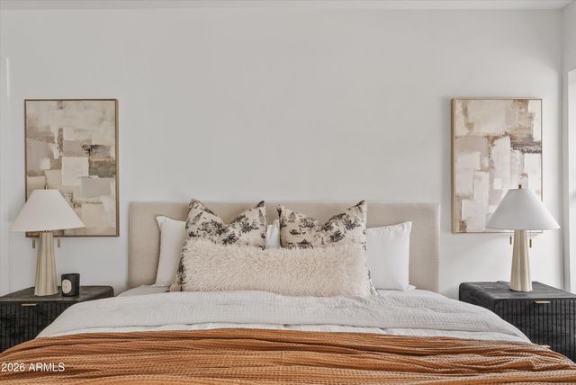 5701 E WINDROSE Drive, Scottsdale, AZ 85254