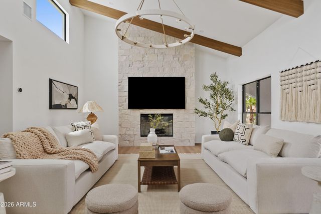 5701 E WINDROSE Drive, Scottsdale, AZ 85254