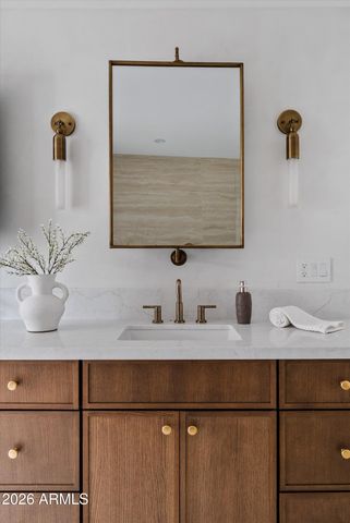 5701 E WINDROSE Drive, Scottsdale, AZ 85254