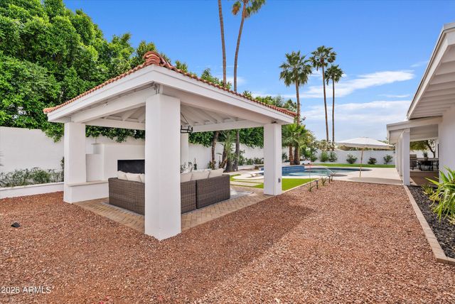 5701 E WINDROSE Drive, Scottsdale, AZ 85254