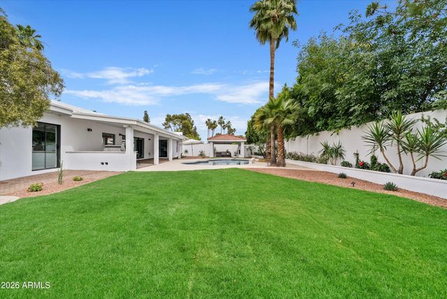 5701 E WINDROSE Drive, Scottsdale, AZ 85254