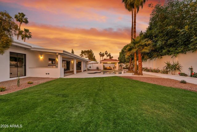 5701 E WINDROSE Drive, Scottsdale, AZ 85254