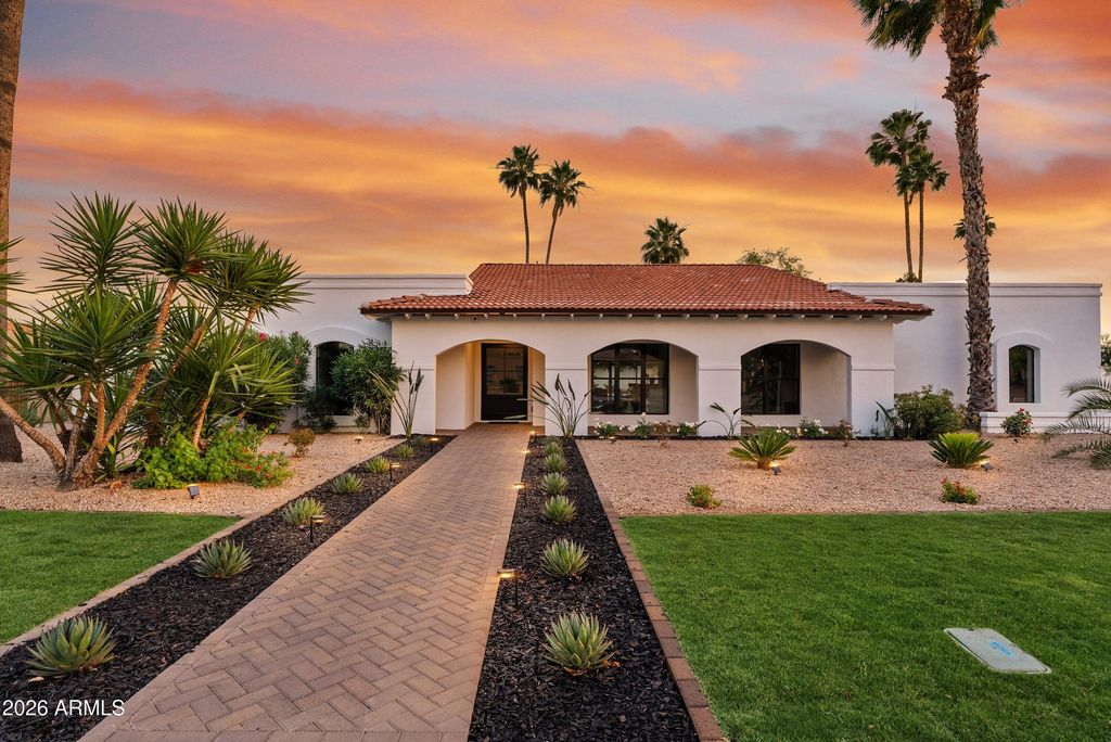 5701 E WINDROSE Drive, Scottsdale, AZ 85254