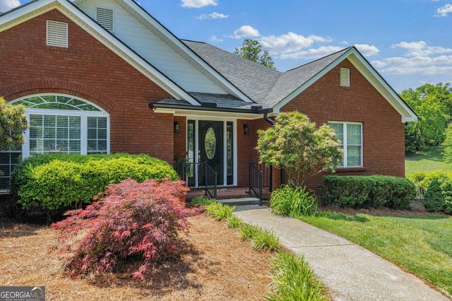 204 Windrose Meadow Lane, Clarkesville, GA 30523