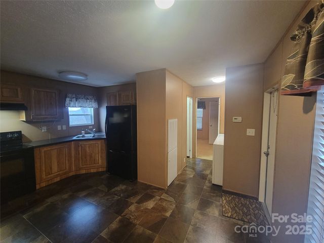 141 Pike Point, Waynesville, NC 28785