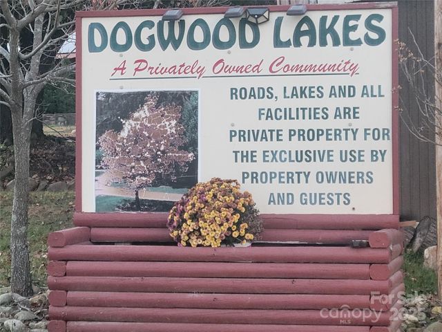 141 Pike Point, Waynesville, NC 28785