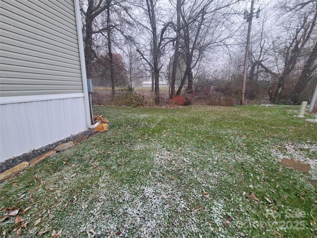 141 Pike Point, Waynesville, NC 28785