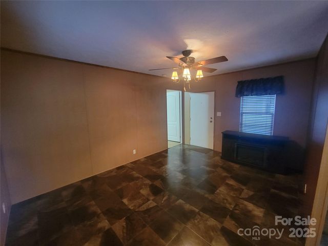 141 Pike Point, Waynesville, NC 28785