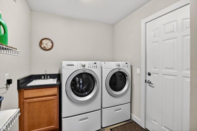 1616 Dewberry Drive, Madison, WI 53719