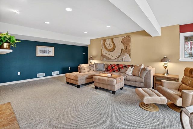 1616 Dewberry Drive, Madison, WI 53719