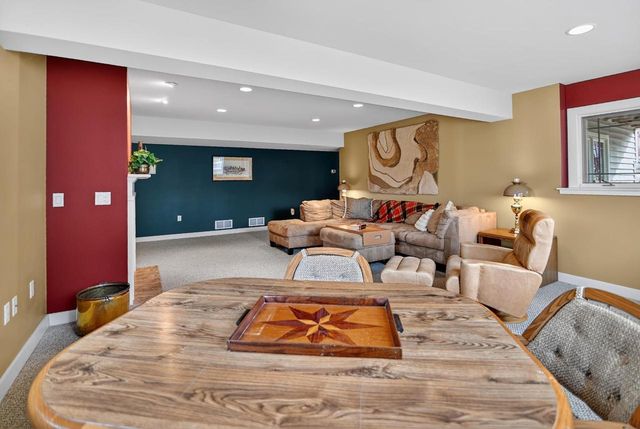 1616 Dewberry Drive, Madison, WI 53719