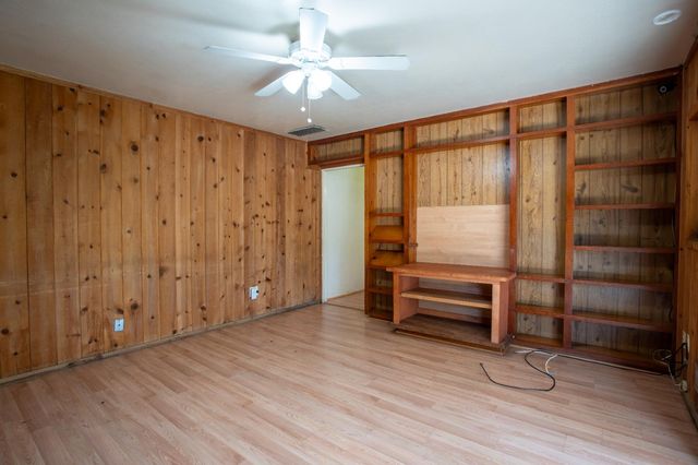 11990 Fair Oaks Blvd, Fair Oaks, CA 95628