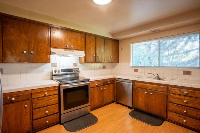 11990 Fair Oaks Blvd, Fair Oaks, CA 95628