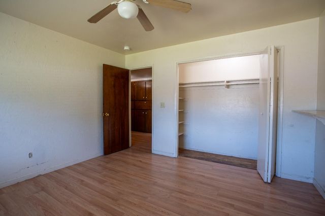 11990 Fair Oaks Blvd, Fair Oaks, CA 95628