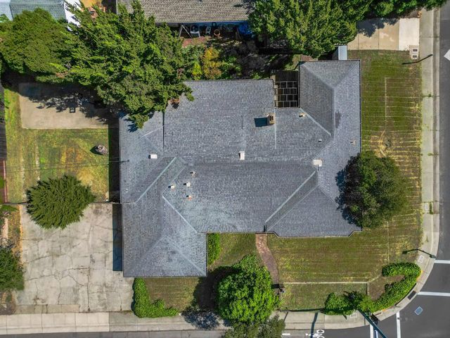 11990 Fair Oaks Blvd, Fair Oaks, CA 95628